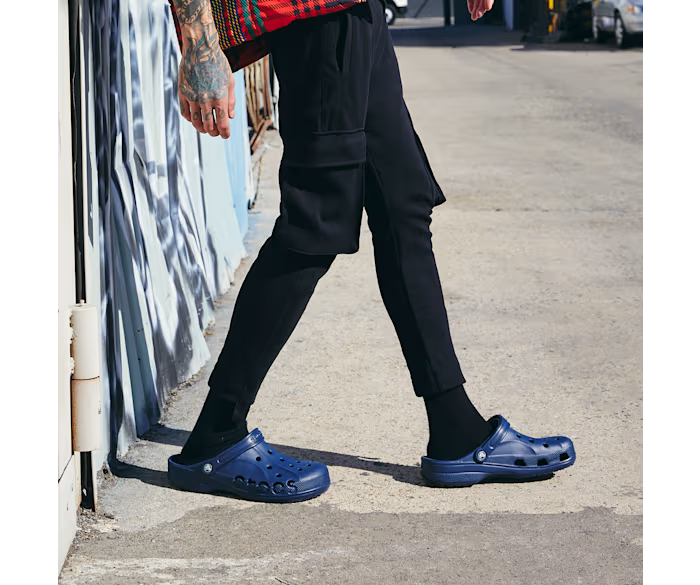 crocs-gallery-color:navy; color:Navy; alt:ALT130; file:10126_410-ALT130