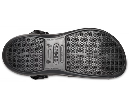 crocs-gallery-color:black; color:Black; alt:ALT130; file:205669_001-ALT130