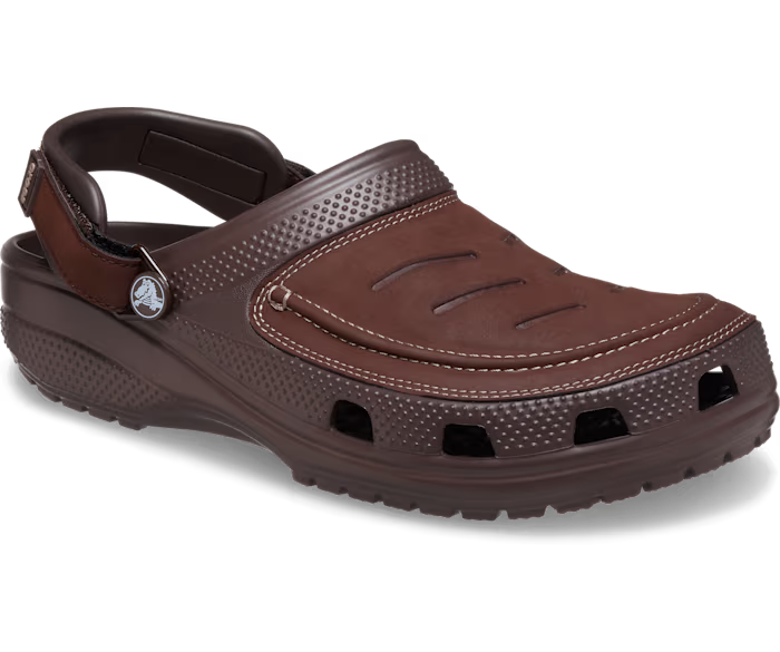 crocs-gallery-color:espresso / mushroom; color:Espresso / Mushroom; alt:ALT140; file:207689_23D-ALT140