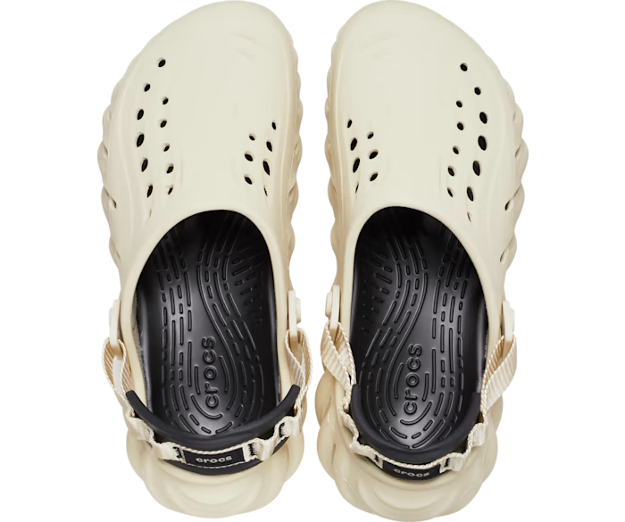 crocs-gallery-color:bone / black; color:Bone / Black; alt:ALT120; file:207937_2YJ-ALT120