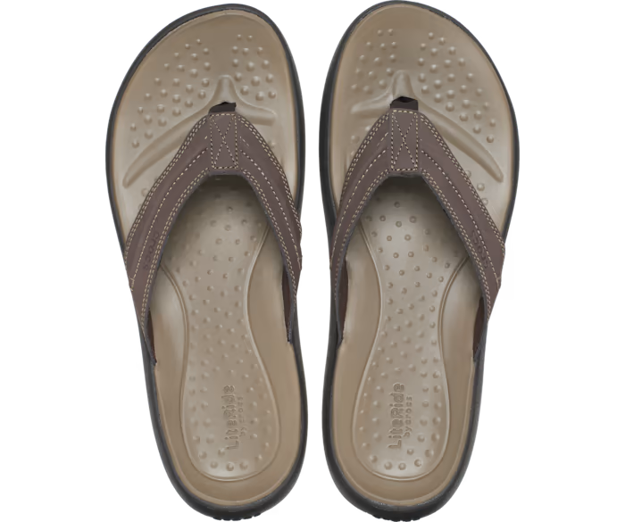 crocs-gallery-color:espresso; color:Espresso; alt:ALT120; file:209332_206-ALT120