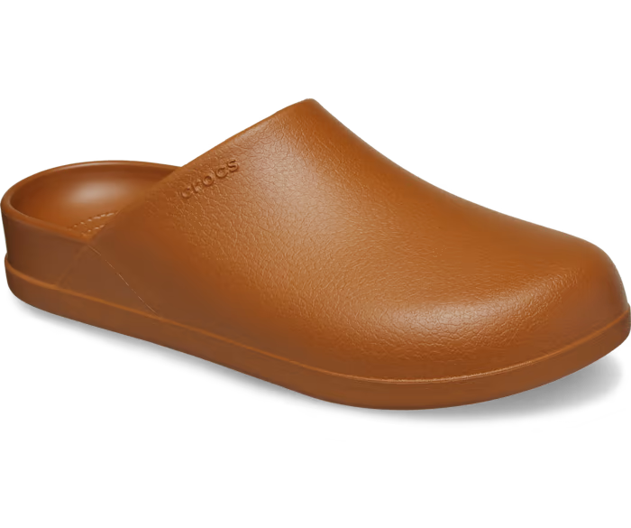 crocs-gallery-color:cognac; color:Cognac; alt:ALT140; file:209366_21N-ALT140