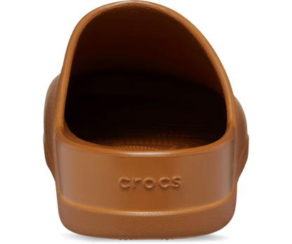 crocs-gallery-color:cognac; color:Cognac; alt:ALT160; file:209366_21N-ALT160