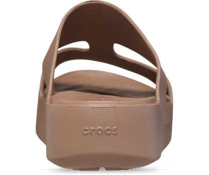 crocs-gallery-color:latte; color:Latte; alt:ALT160; file:209409_2Q9-ALT160