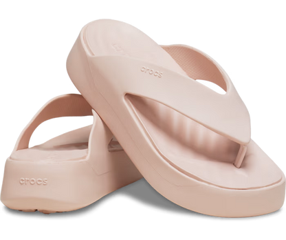 crocs-gallery-color:quartz; color:Quartz; alt:ALT110; file:209410_6UR-ALT110