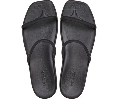 crocs-gallery-color:black; color:Black; alt:ALT120; file:209795_001-ALT120