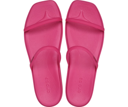 crocs-gallery-color:dragon fruit; color:Dragon Fruit; alt:ALT120; file:209795_6ZQ-ALT120