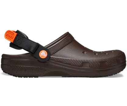 crocs-gallery-color:coffee; color:Coffee; alt:ALT100; file:209952_21Q-ALT100