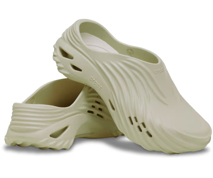 crocs-gallery-color:bone; color:Bone; alt:ALT110; file:210521_2Y2-ALT110