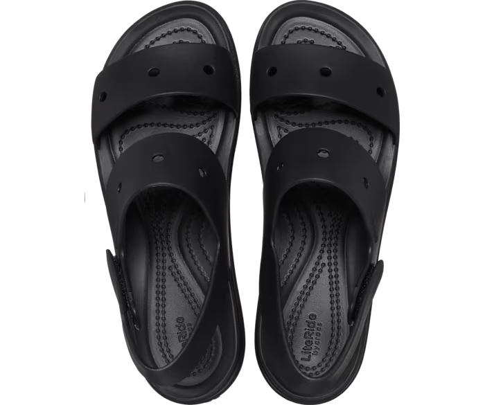 crocs-gallery-color:black; color:Black; alt:ALT120; file:210676_001-ALT120