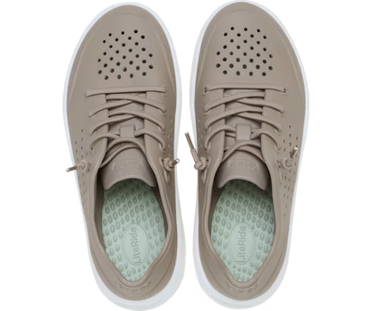 crocs-gallery-color:taupe; color:Taupe; alt:ALT120; file:210832_214-ALT120