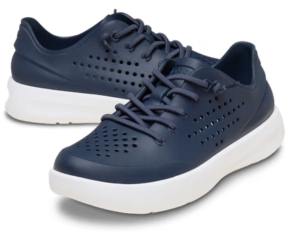 crocs-gallery-color:navy / white; color:Navy / White; alt:ALT110; file:210832_462-ALT110