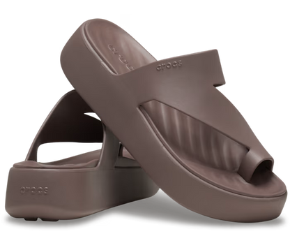 crocs-gallery-color:truffle; color:Truffle; alt:ALT110; file:210834_0LF-ALT110
