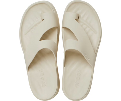crocs-gallery-color:sandstone; color:Sandstone; alt:ALT120; file:210834_0LH-ALT120