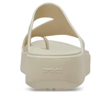 crocs-gallery-color:sandstone; color:Sandstone; alt:ALT160; file:210834_0LH-ALT160