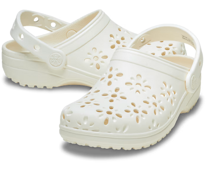 crocs-gallery-color:chalk; color:Chalk; alt:ALT110; file:210927_0WV-ALT110
