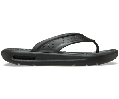 crocs-gallery-color:black; color:Black; alt:ALT100; file:211101_001-ALT100