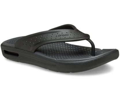 crocs-gallery-color:black; color:Black; alt:ALT140; file:211101_001-ALT140