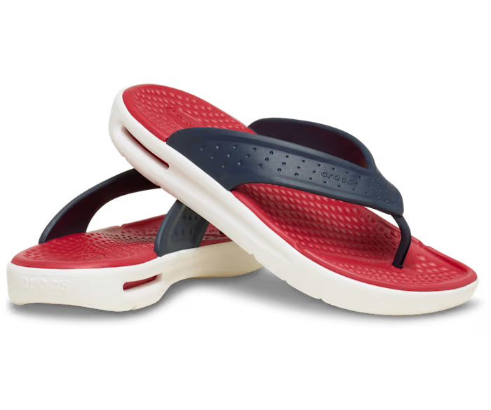 crocs-gallery-color:navy; color:Navy; alt:ALT110; file:211101_410-ALT110