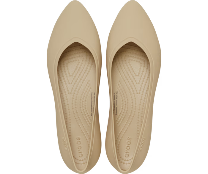 crocs-gallery-color:chai; color:Chai; alt:ALT120; file:211156_212-ALT120