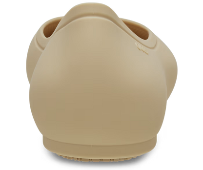 crocs-gallery-color:chai; color:Chai; alt:ALT160; file:211156_212-ALT160