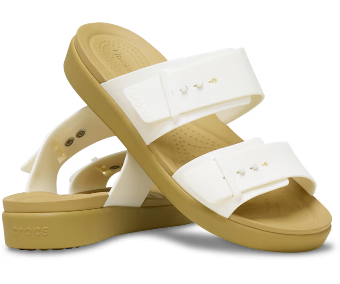 crocs-gallery-color:chalk/tan; color:Chalk/Tan; alt:ALT110; file:211215_00O-ALT110
