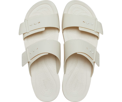 crocs-gallery-color:sandstone; color:Sandstone; alt:ALT120; file:211215_0LH-ALT120