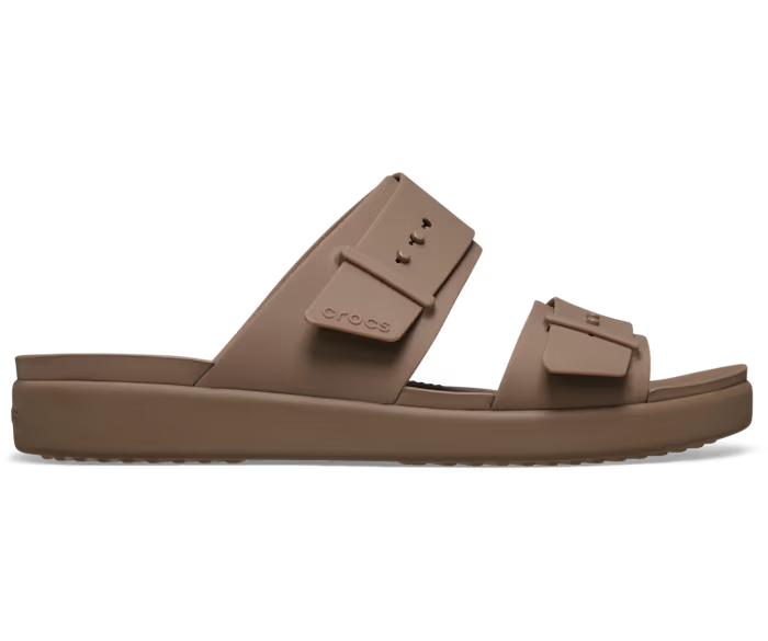 crocs-gallery-color:latte; color:Latte; alt:ALT100; file:211215_2Q9-ALT100