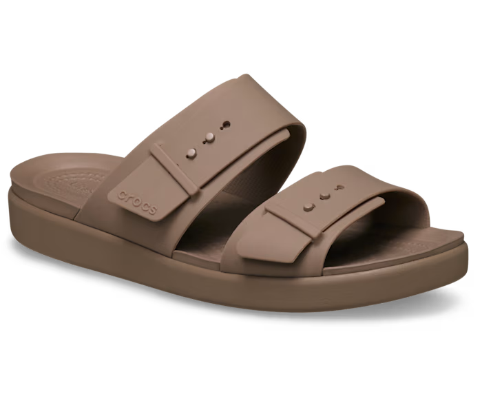 crocs-gallery-color:latte; color:Latte; alt:ALT140; file:211215_2Q9-ALT140