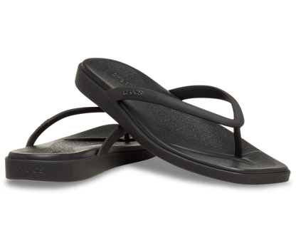 crocs-gallery-color:black; color:Black; alt:ALT110; file:211435_001-ALT110