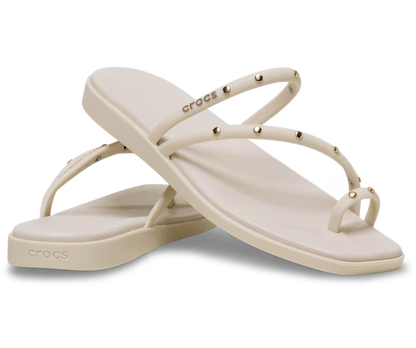 crocs-gallery-color:almond tint; color:Almond Tint; alt:ALT110; file:211447_0LL-ALT110