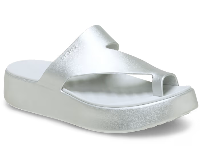 Crocs Getaway Platform Toe Loop Metallic Sandal ALT140