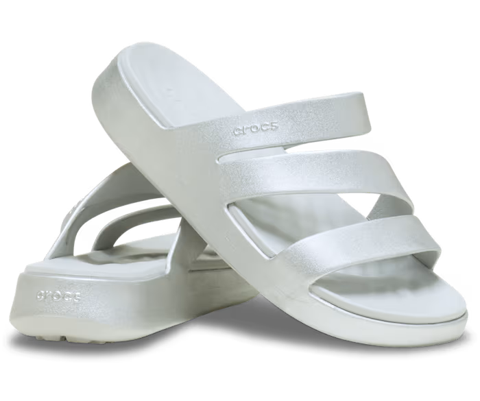 crocs-gallery-color:silver; color:Silver; alt:ALT110; file:211659_040-ALT110