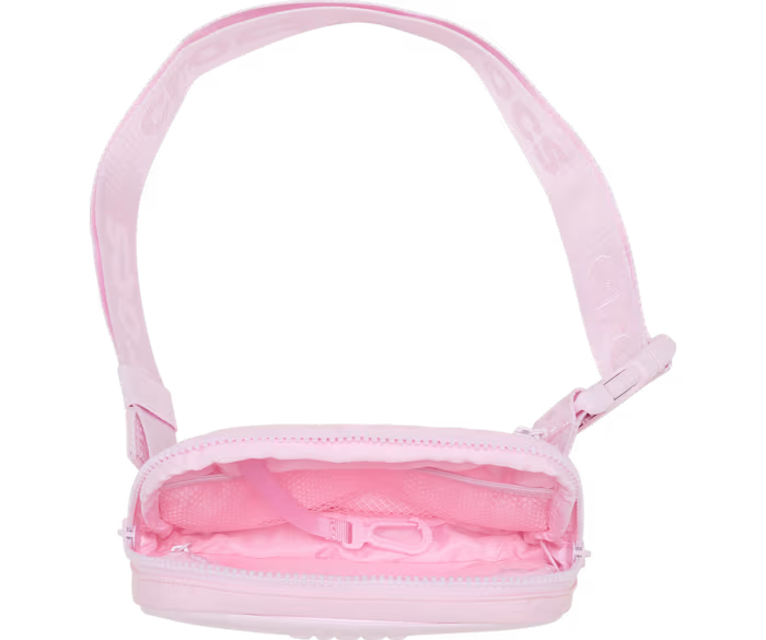crocs-gallery-color:pink milk; color:Pink Milk; alt:ALT110; file:211701_6ZW-ALT110