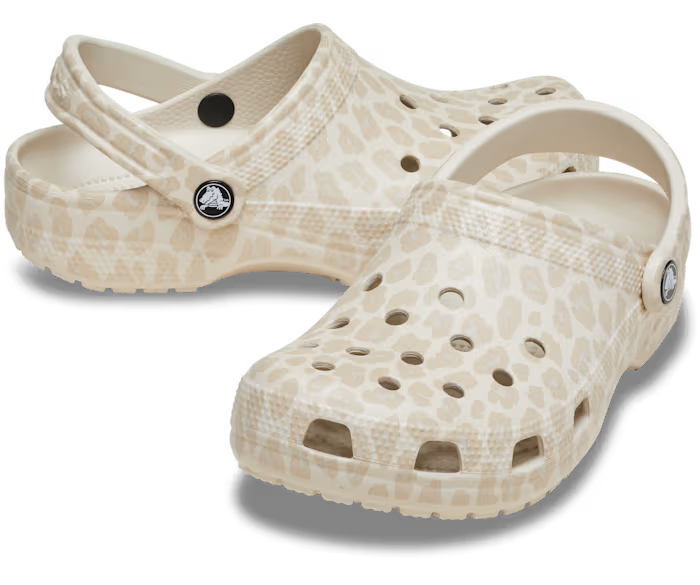 crocs-gallery-color:almond tint/leopard; color:Almond Tint/Leopard; alt:ALT110; file:211800_0RH-ALT110