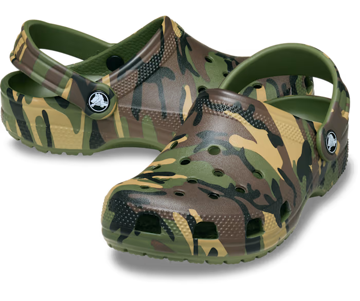 crocs-gallery-color:army green / multi; color:Army Green / Multi; alt:ALT110; file:211879_3TC-ALT110
