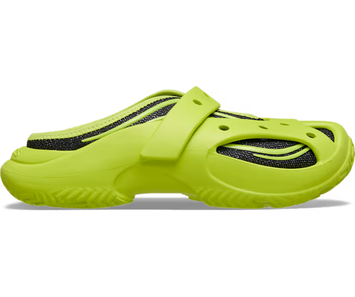 crocs-gallery-color:citrus; color:Citrus; alt:ALT100; file:211907_738-ALT100