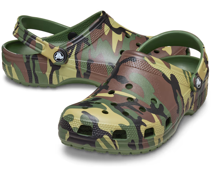crocs-gallery-color:army green / multi; color:Army Green / Multi; alt:ALT110; file:211936_3TC-ALT110