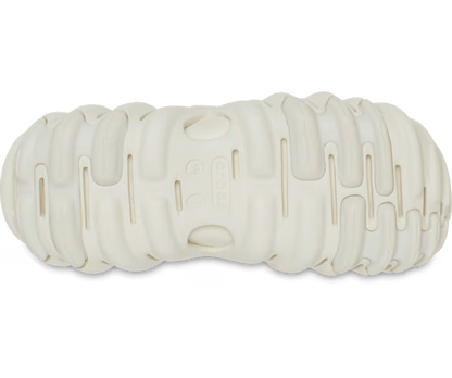 crocs-gallery-color:summit white; color:Summit White; alt:ALT130; file:211996_2MD-ALT130