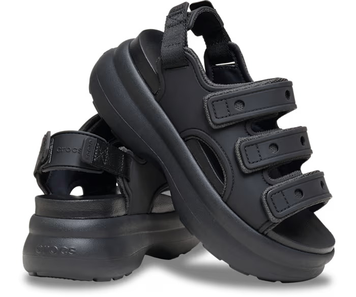 crocs-gallery-color:black; color:Black; alt:ALT110; file:212032_001-ALT110