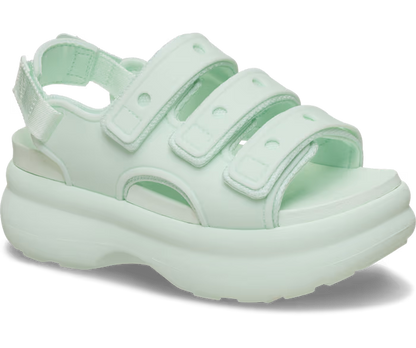 crocs-gallery-color:retro ice; color:Retro Ice; alt:ALT140; file:212032_5DW-ALT140