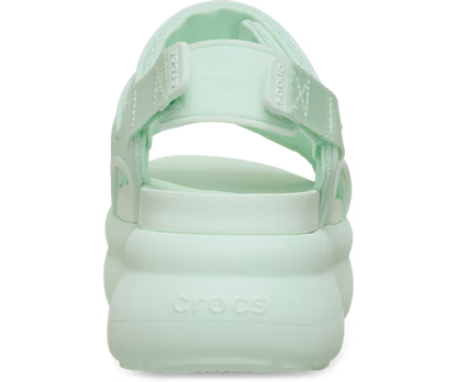 crocs-gallery-color:retro ice; color:Retro Ice; alt:ALT160; file:212032_5DW-ALT160