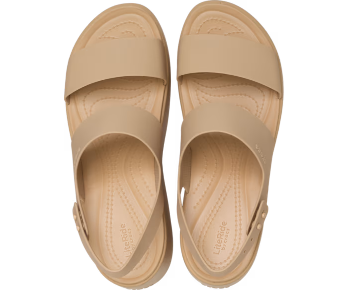 crocs-gallery-color:cashew; color:Cashew; alt:ALT120; file:212250_2NB-ALT120