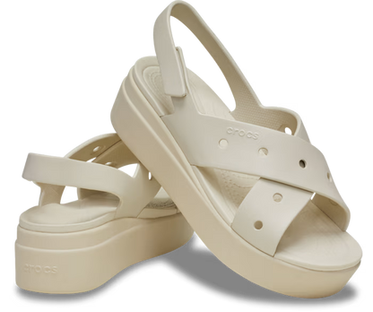 crocs-gallery-color:frappe; color:Frappé; alt:ALT110; file:212254_2MC-ALT110