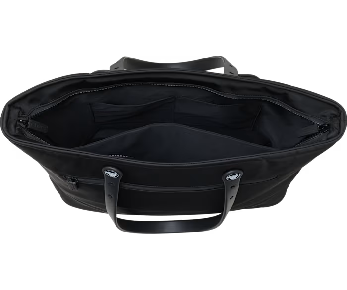 crocs-gallery-color:black; color:Black; alt:ALT120; file:212400_001-ALT120