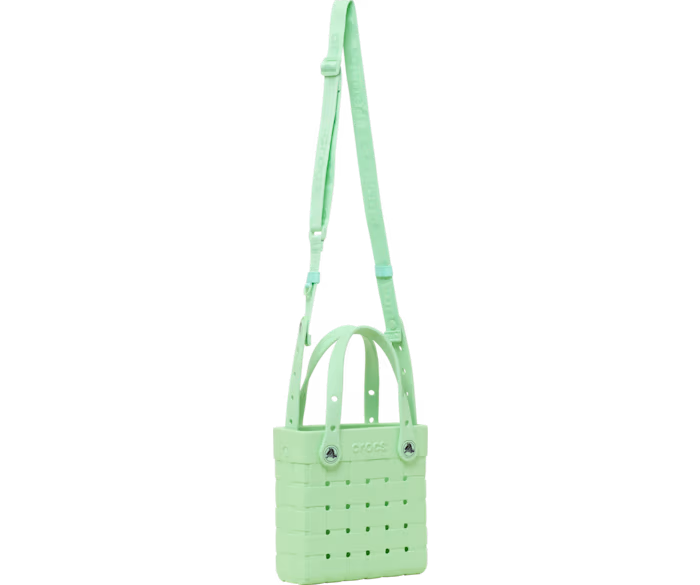 crocs-gallery-color:serene green; color:Serene Green; alt:ALT120; file:212402_3BY-ALT120