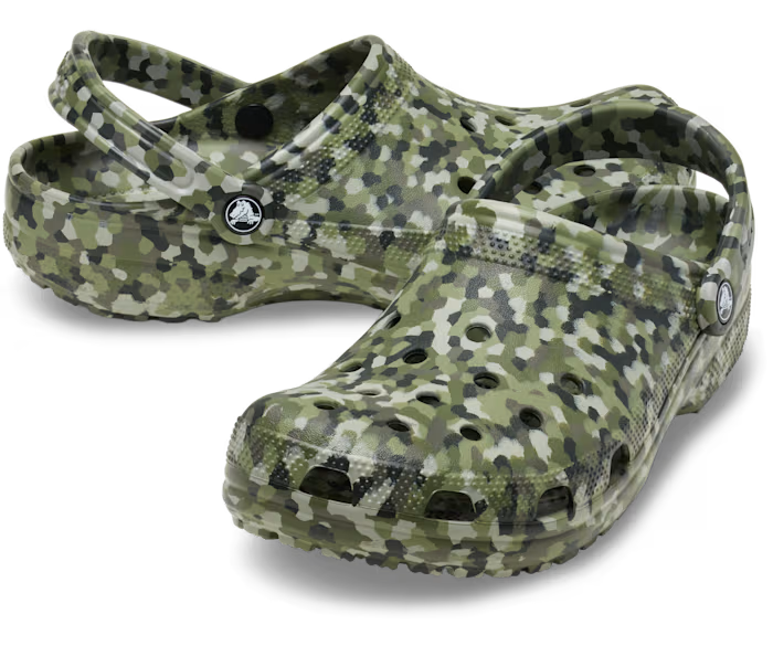crocs-gallery-color:army green / multi; color:Army Green / Multi; alt:ALT110; file:212462_3TC-ALT110