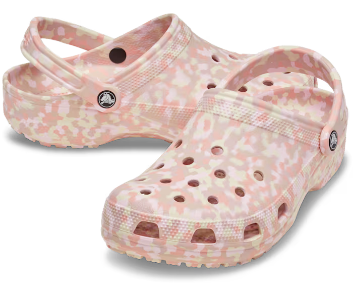 crocs-gallery-color:pink milk/multi; color:Pink Milk/Multi; alt:ALT110; file:212462_7AJ-ALT110
