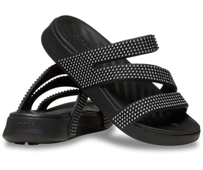 crocs-gallery-color:black; color:Black; alt:ALT110; file:212584_001-ALT110