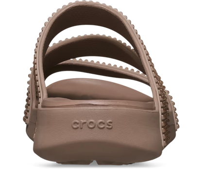 crocs-gallery-color:latte; color:Latte; alt:ALT160; file:212584_2Q9-ALT160